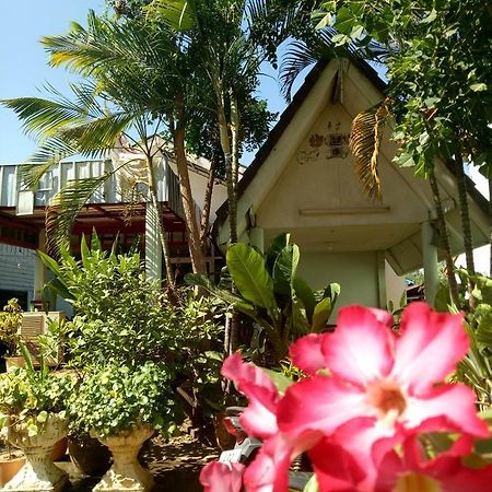 Mk Hotel Ban Nong Bua  エクステリア 写真